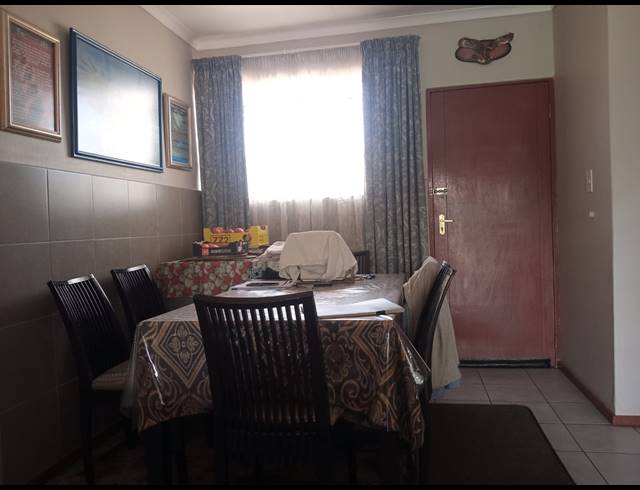 3 BEDROOM APARTMENT FOR SALE IN BENONI WEST